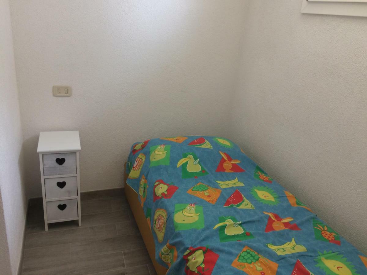 Appartamento Cadelagnel Castelletto Di Brenzone Bagian luar foto