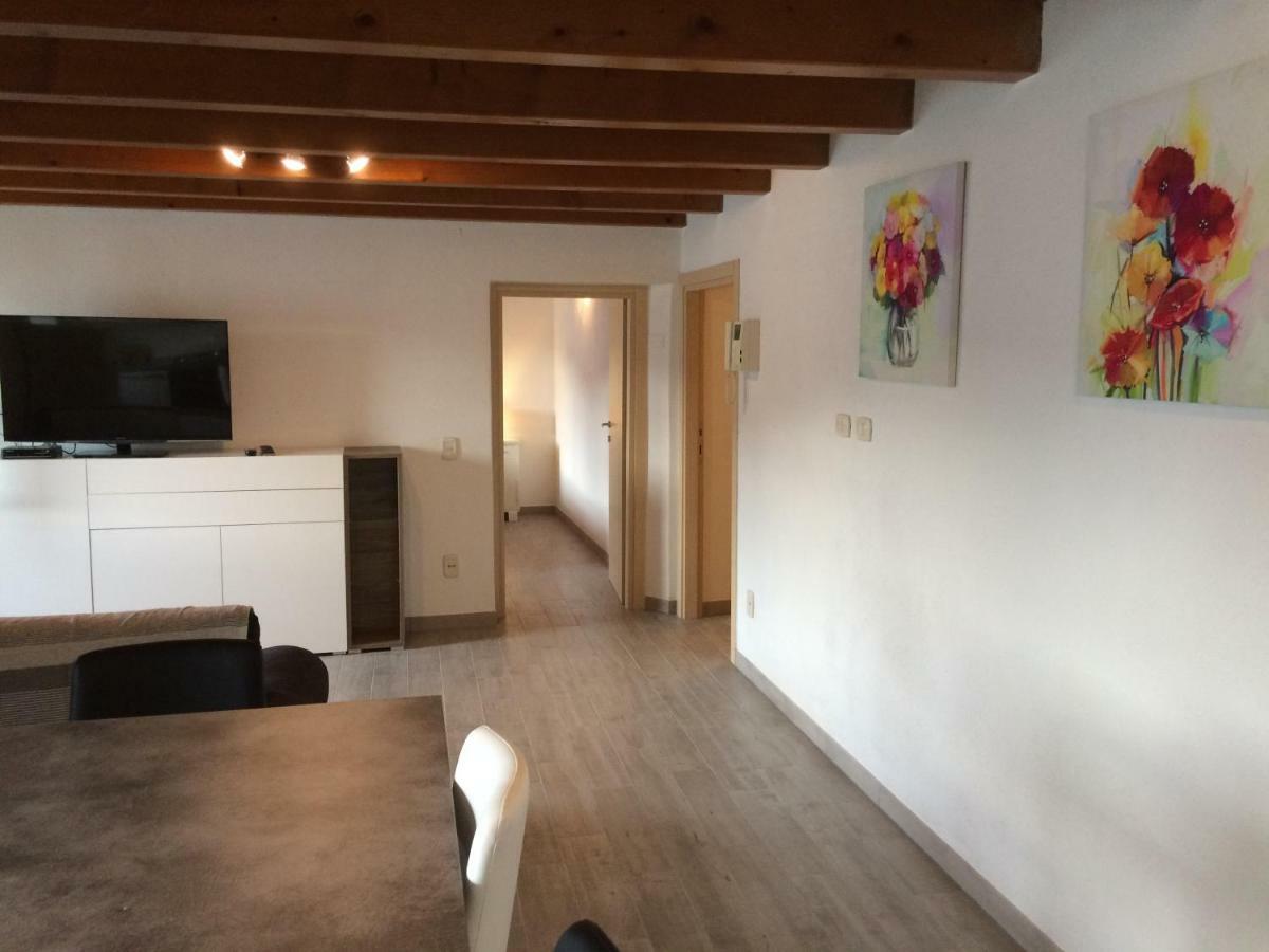 Appartamento Cadelagnel Castelletto Di Brenzone Bagian luar foto